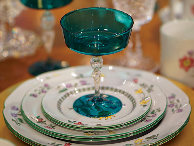 Image Of Venetian Glass Coupes Sets; Hand Blown Turquoise Bowls And Bases With Clear Stems With Gold Accents.