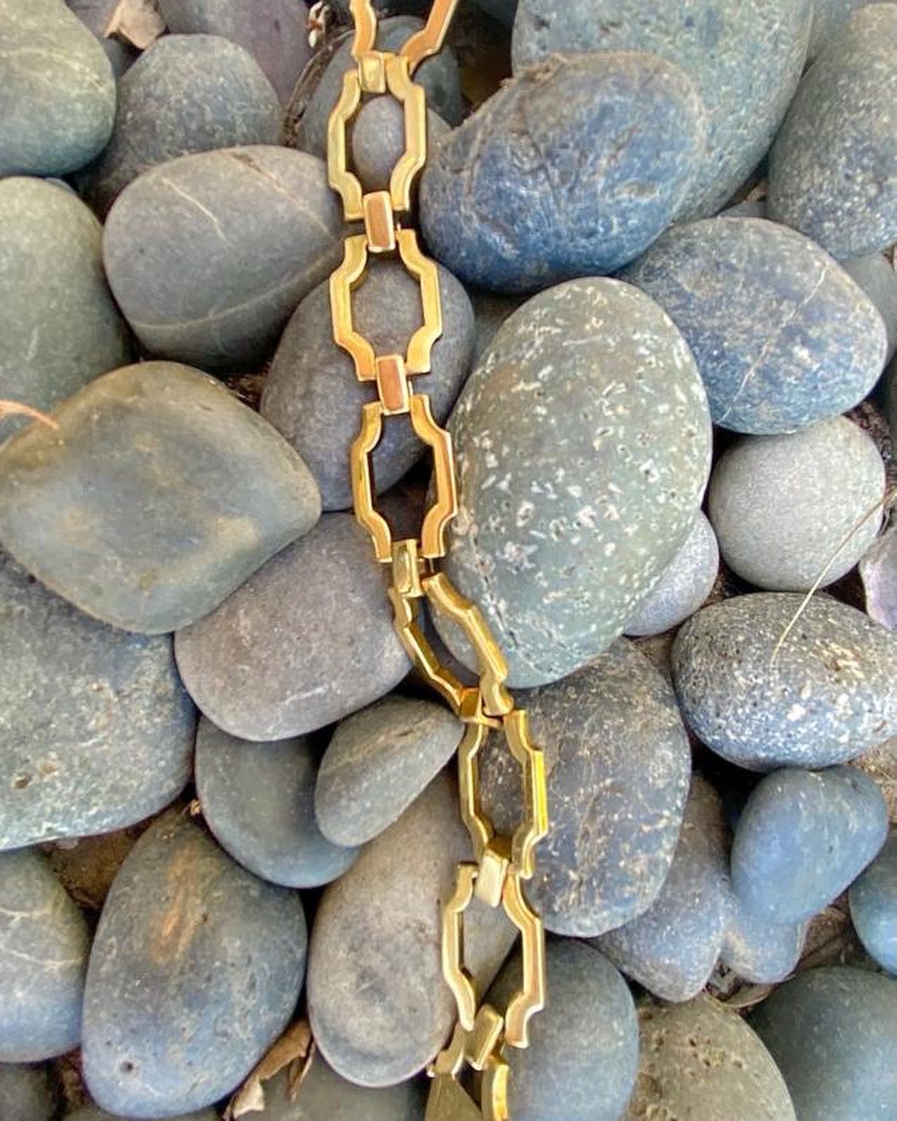 Vintage 18k Gold Link Bracelet
