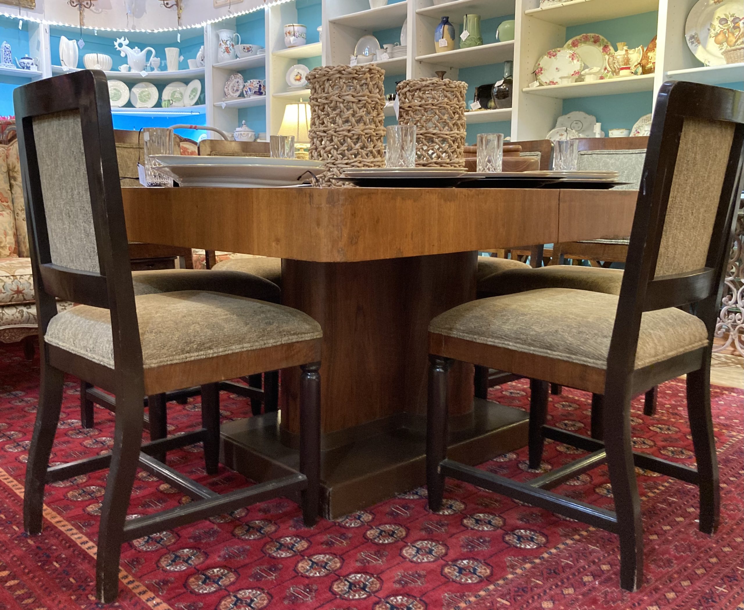 Art Deco Mahogany Dining Table