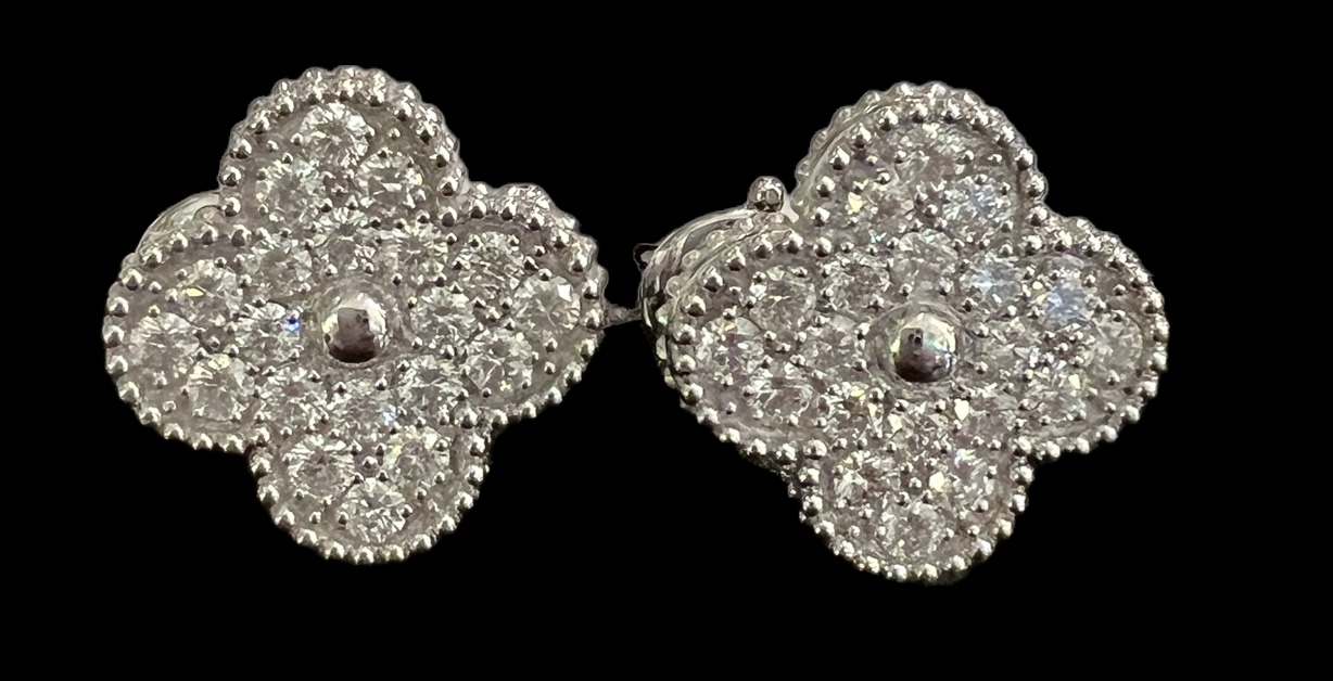 Diamond Clover Earrings 18k White Gold