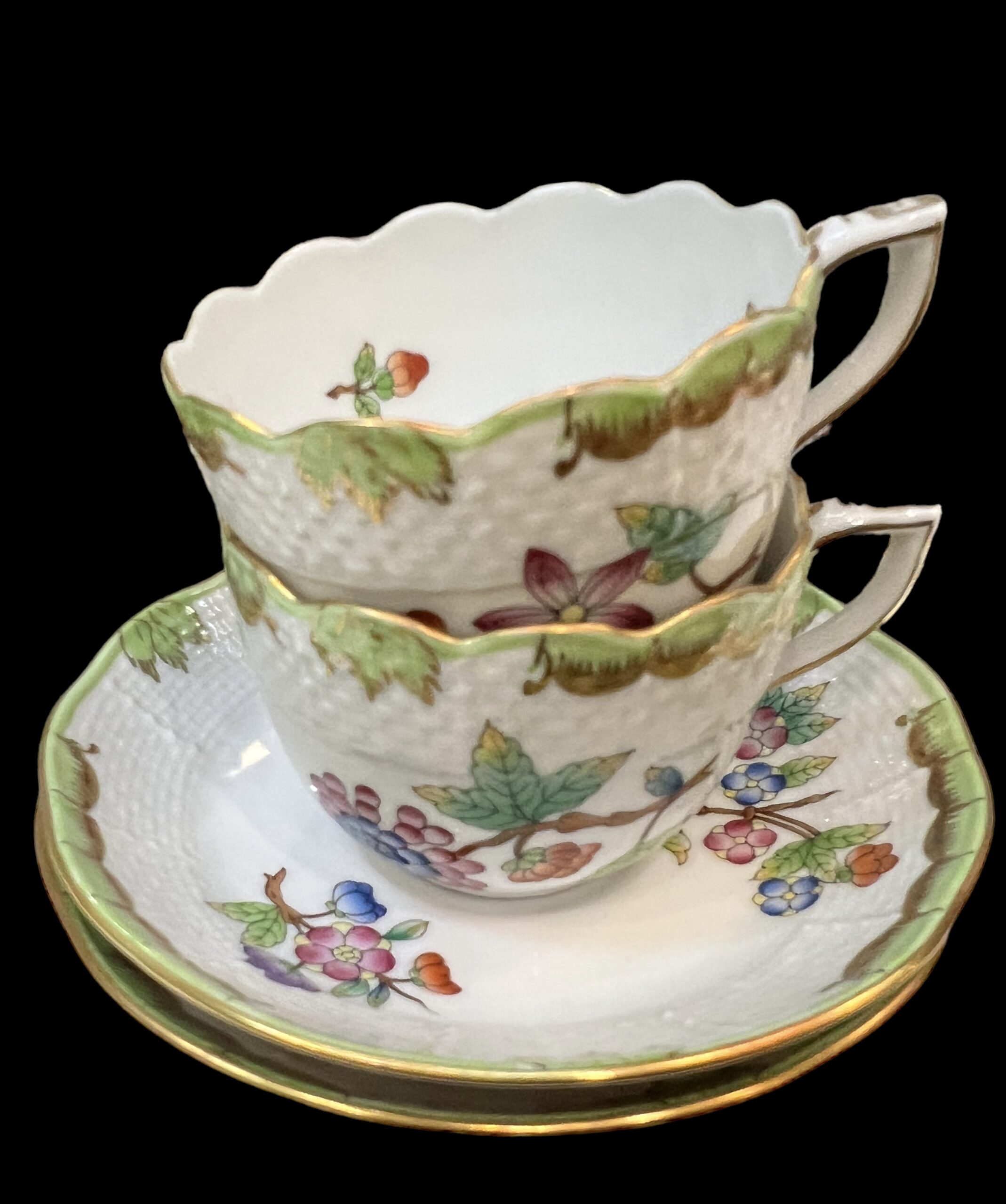 Herend Porcelain Dinnerware Queen Victoria
