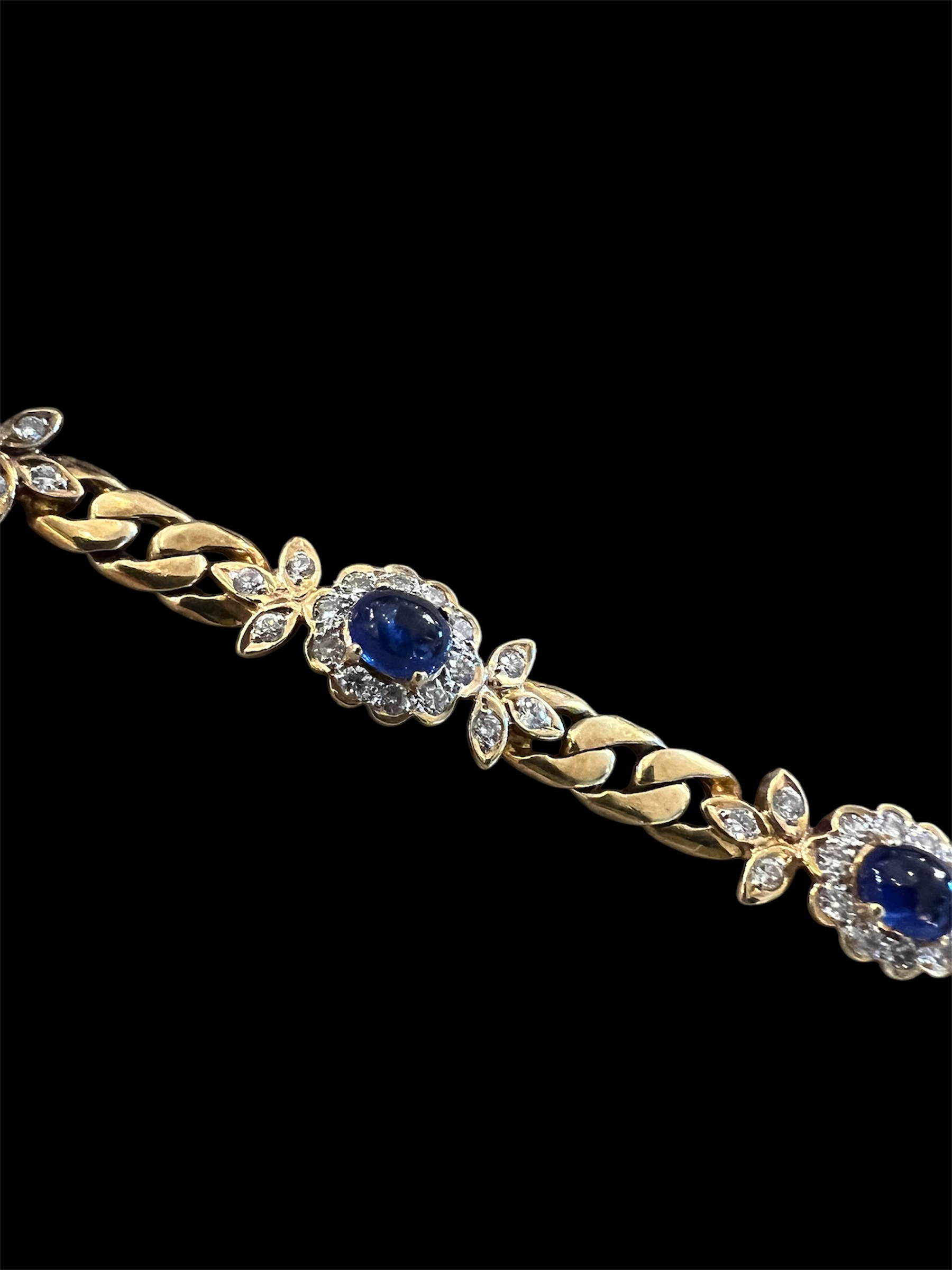 Cabochon Sapphire Diamond Bracelet