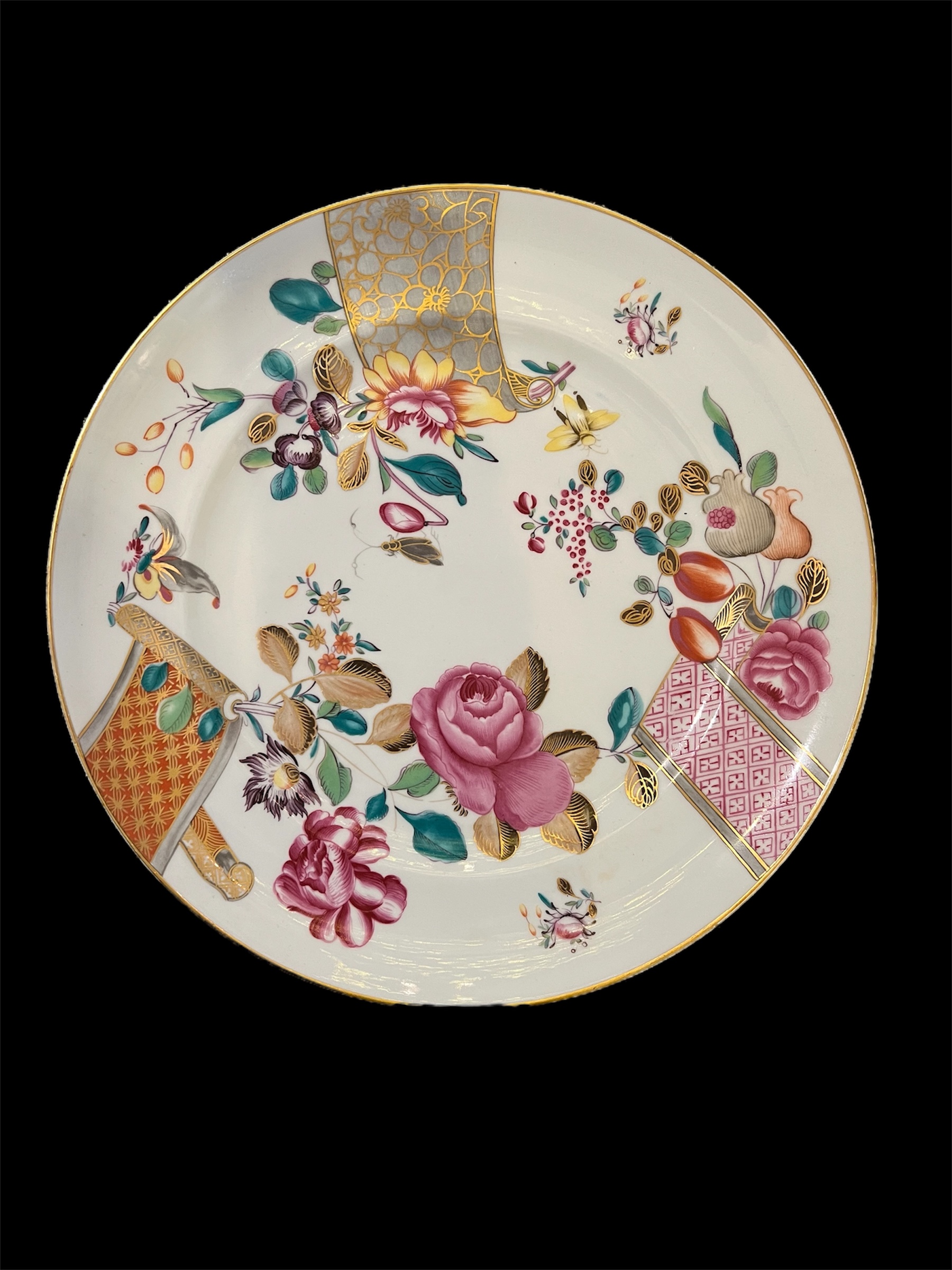 Mottahedeh Lowestoft Rose Dinner Plates