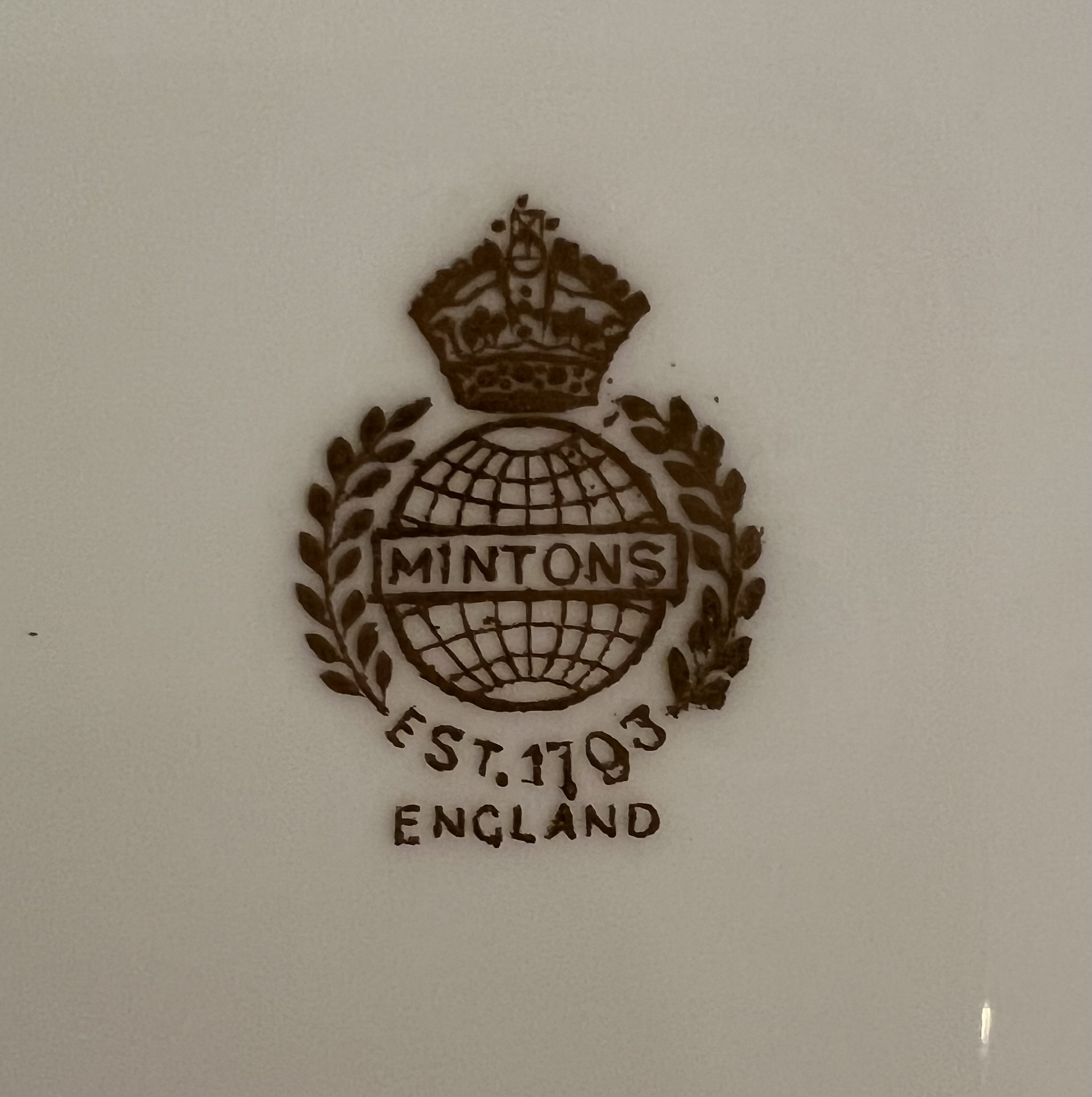 Set Antique Minton Dinner Plates