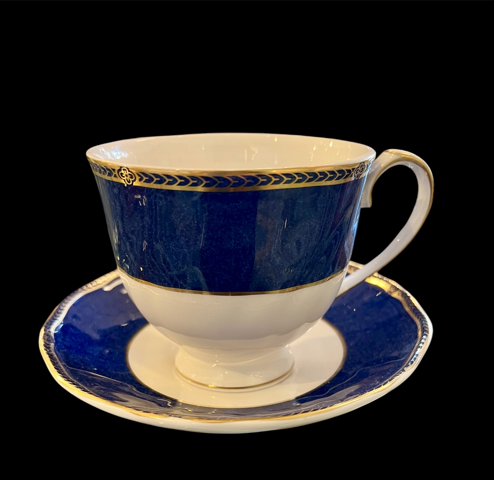 Wedgwood China Crown Sapphire Dinnerware