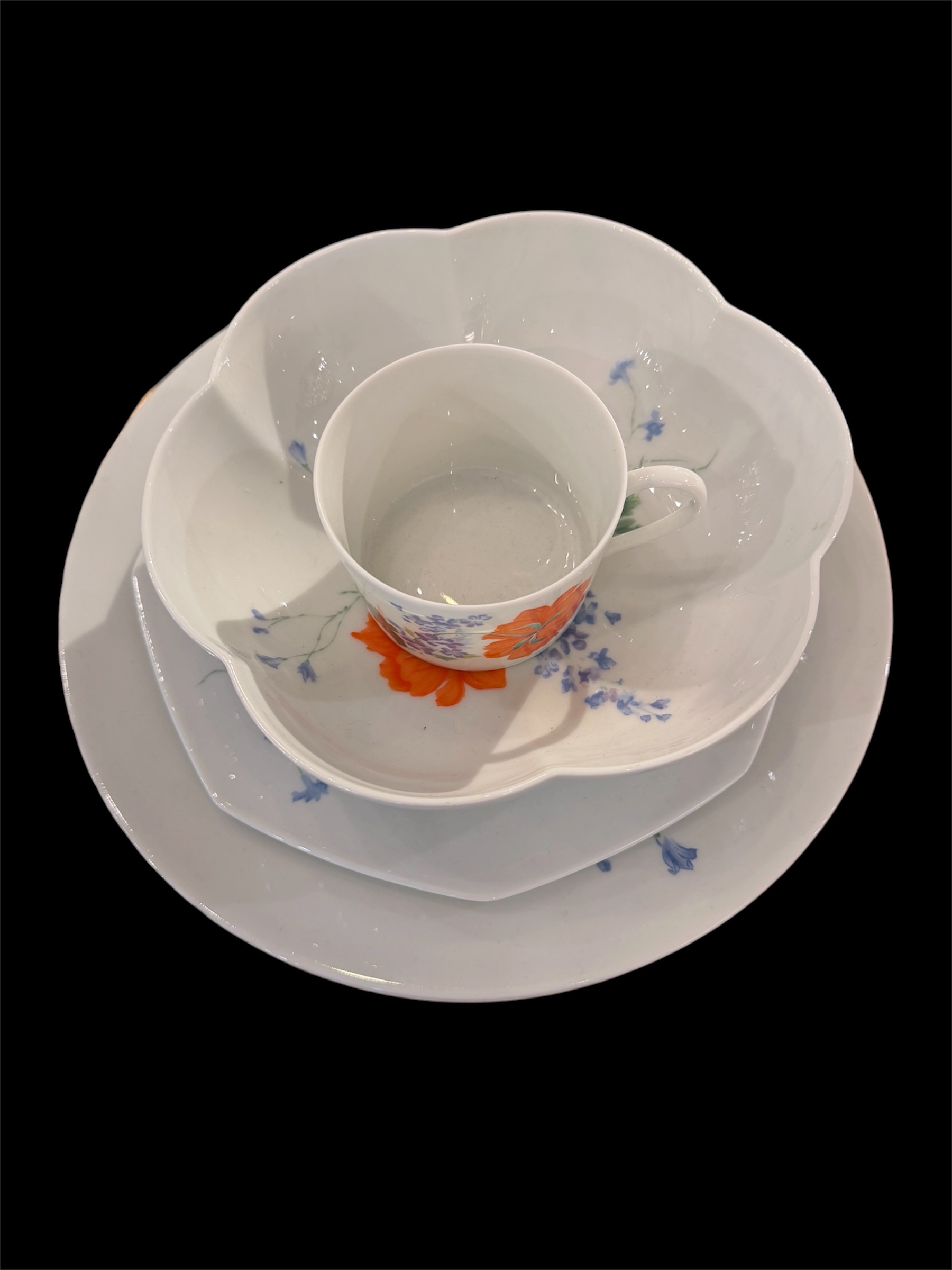 Ceralene 'Pavot' Floral Dinnerware