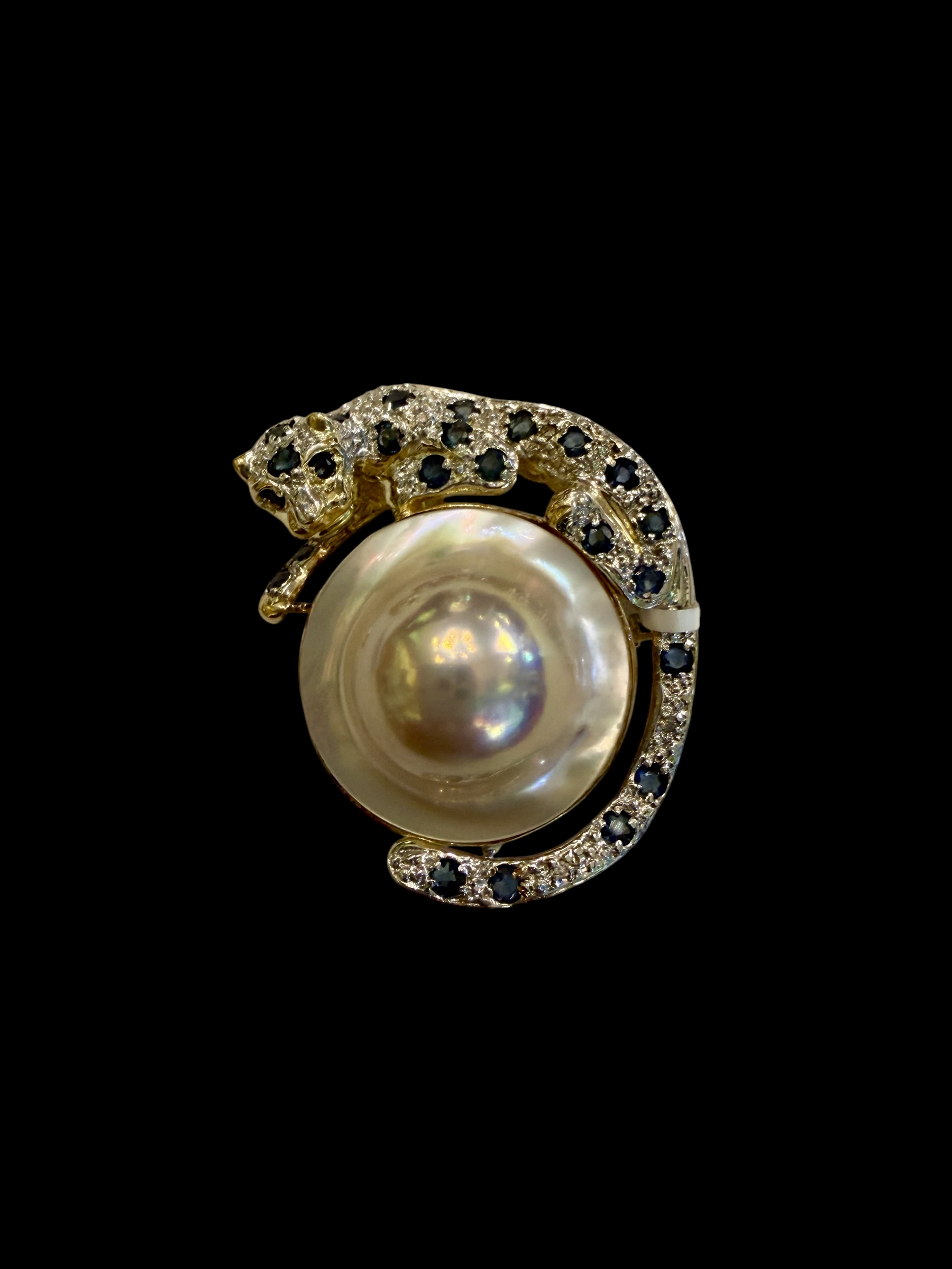 Sapphire Diamond Pearl Jaguar Pin