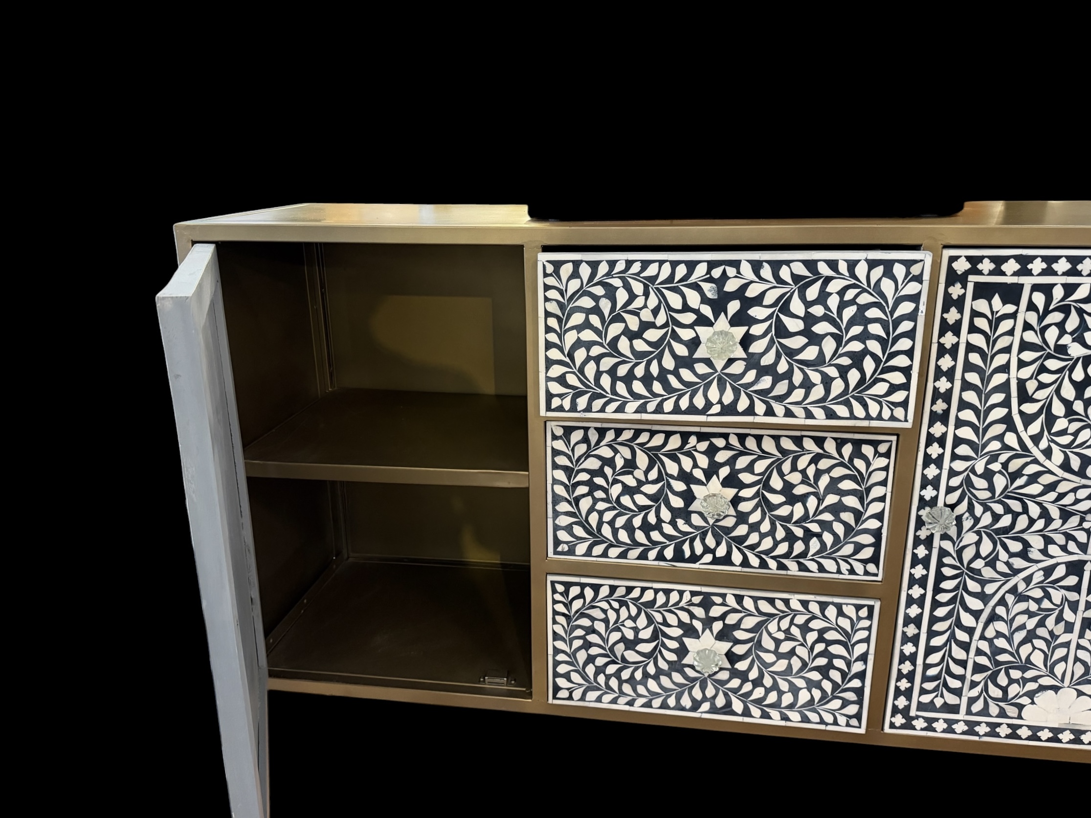 Blue White Inlay Console