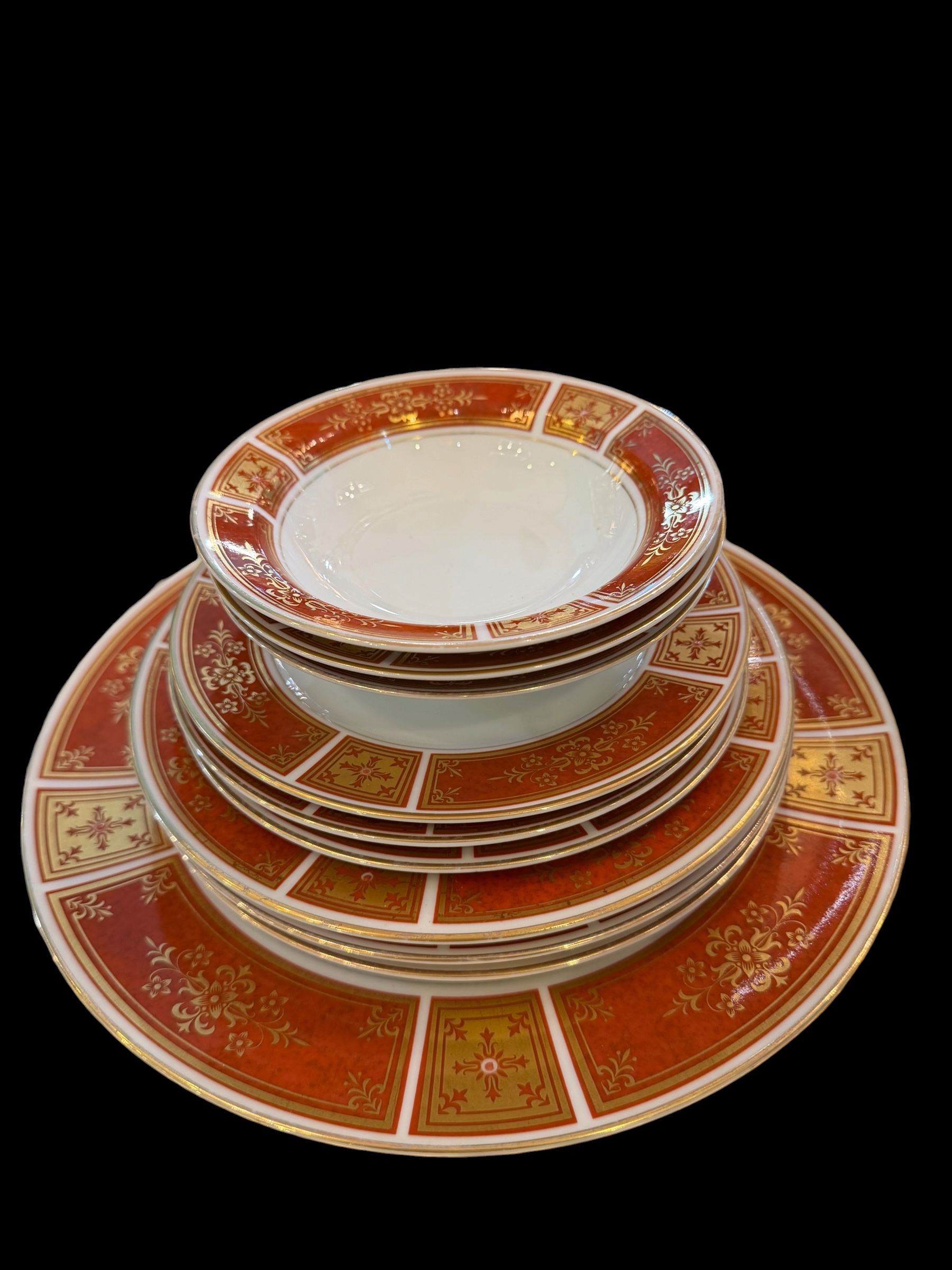 Sango 'Cumberland' Porcelain Dinnerware