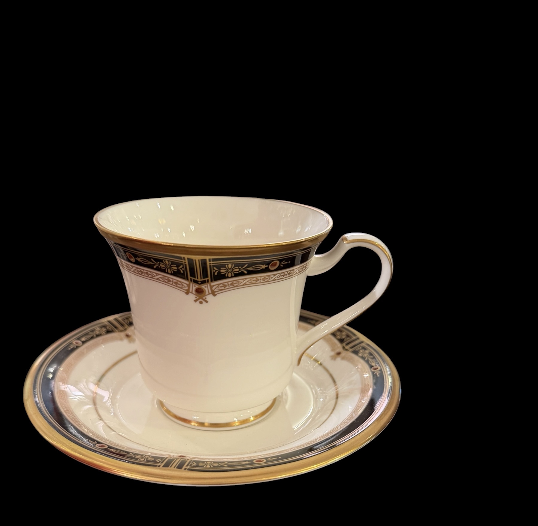 Noritake Gold and Sable Dinnerware - Image 4