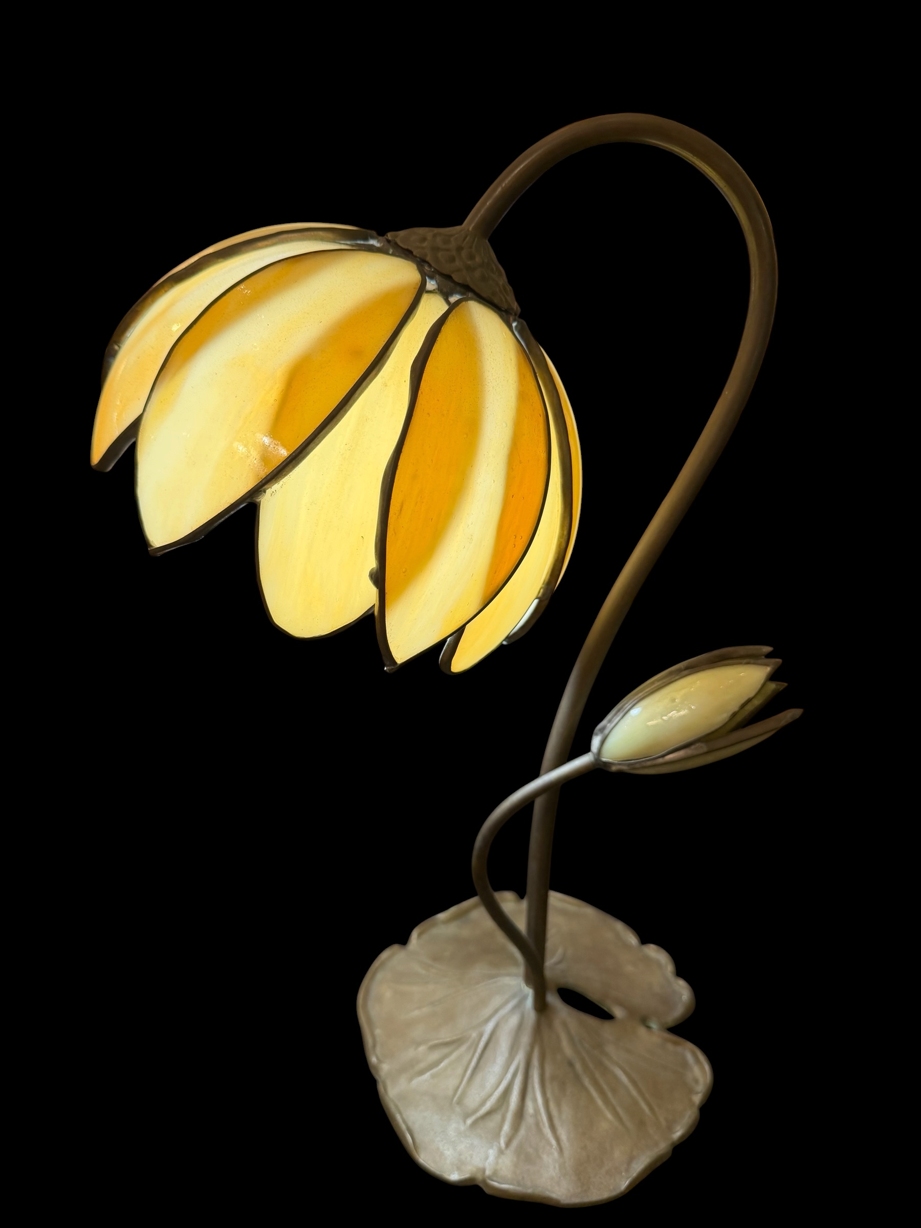Antique Lily Pad Glass Shade Lamp